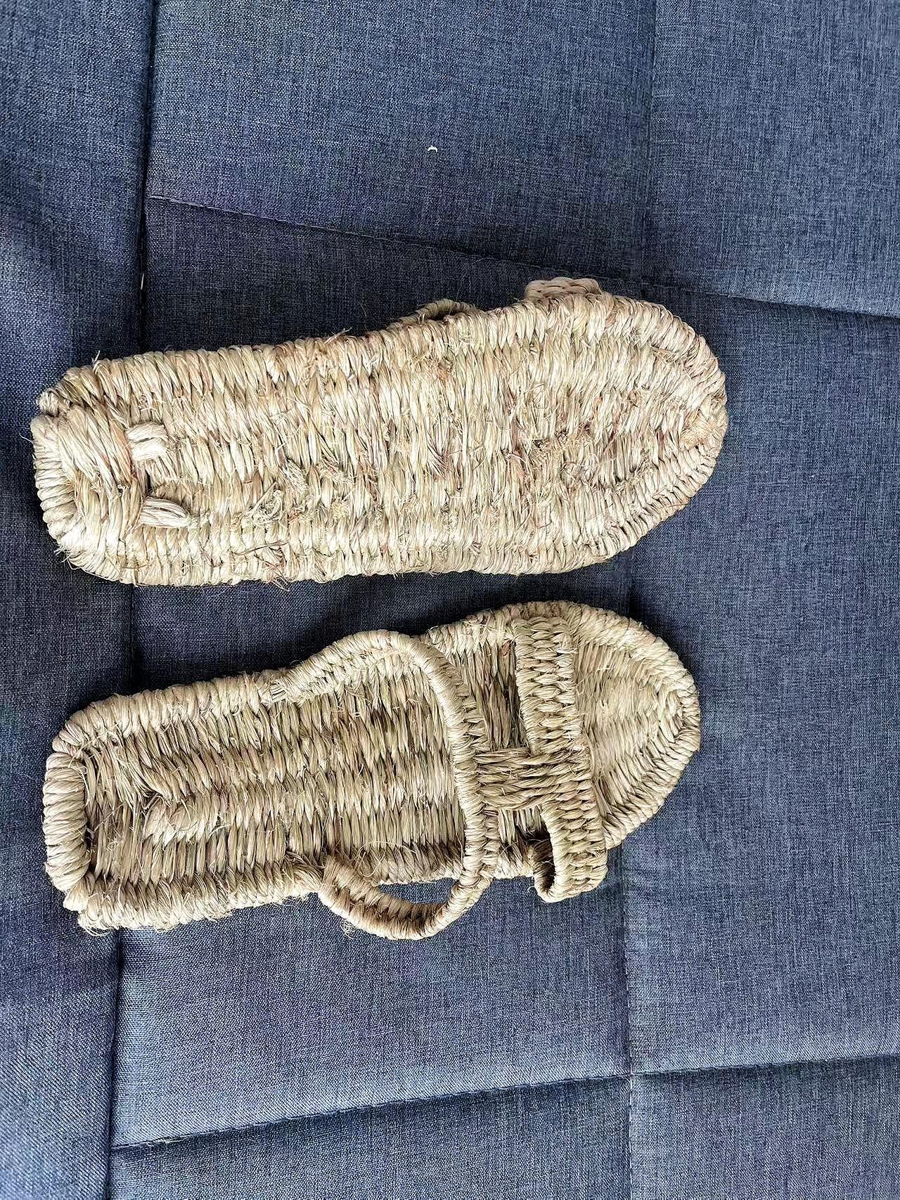 Handwoven Straw Sandals: Unisex Japanese Style Linen Slippers